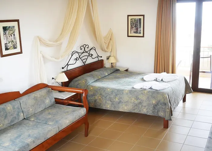 Areti Aparthotel